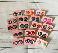 10 pairs of printed earrings